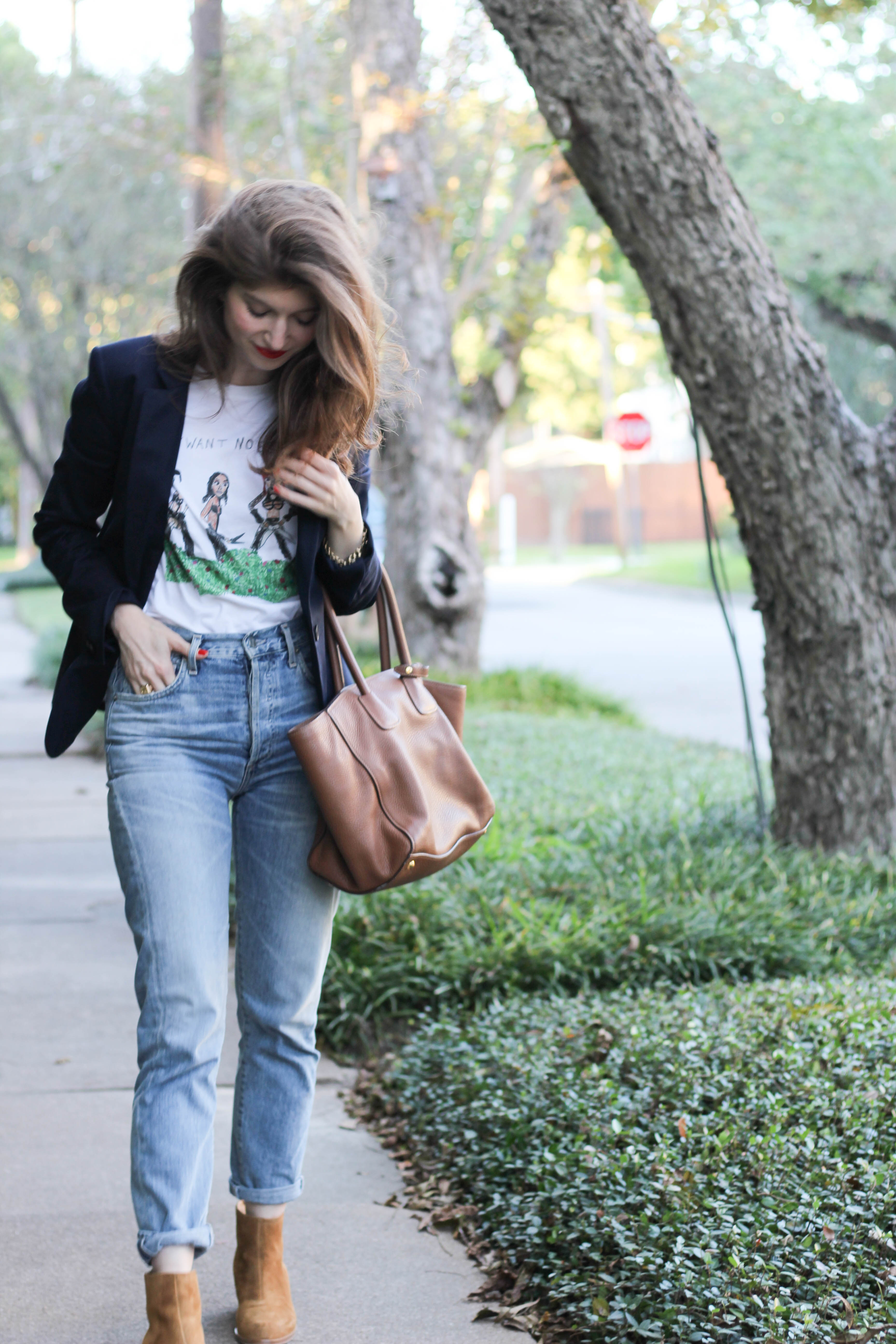 citizen of humanity jeans, mom jeans and booties, jeans and blazer outfit, fall outfit 